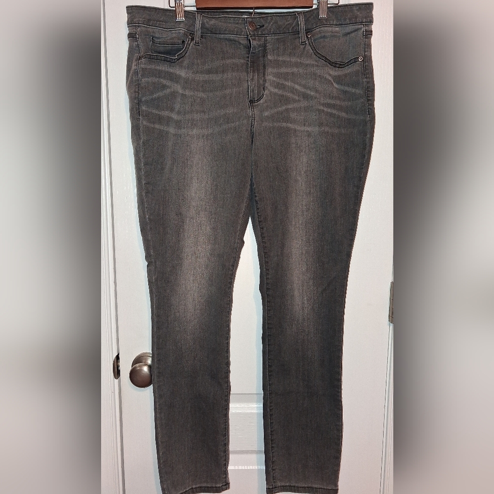 Sonoma Women's Charcoal Skinny Leg Jeans